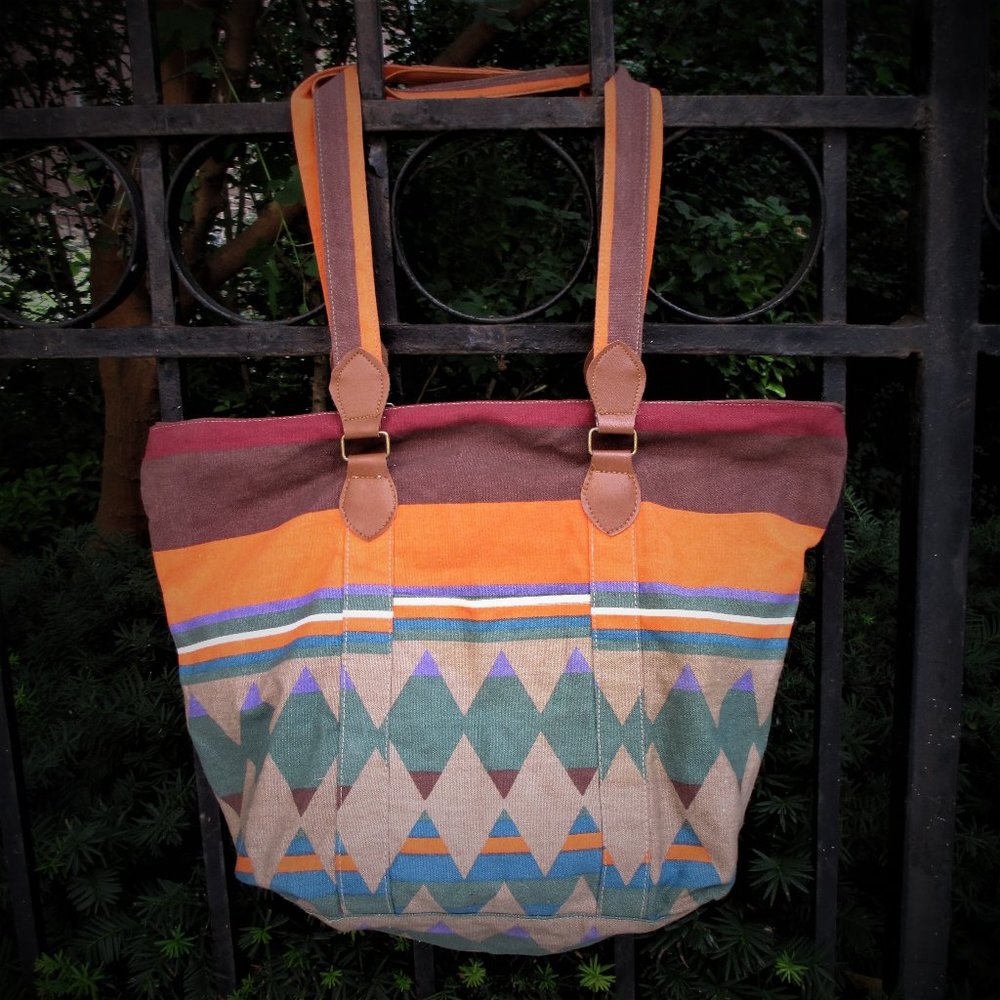 Graphic Tribal Print Vintage Shoulder Bag Tote